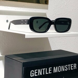 送料無料 Maison Margiela×Gentle Monster コラボ　マルタンマルジェラ　サングラス　男女兼用　グラサン　ファッション小物　MM6　4106