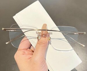 送料無料　メガネフレーム　フチなし ツーポイント　眼鏡　レンズ交換可能　チタン　チタニウム　　男女兼用　 sc0117