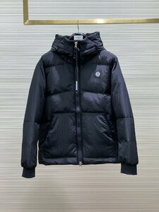 STONE ISLAND　メンズ　ダウンコート　マウンテンジャケット　フード付き　ロゴ有り　M-2XL　サイズ選択可能　2897