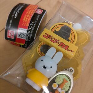 ガチャ詰めポーチ ガチャポーチ ガチャ ゴーゴーカレー カレー 黄色 推し色 推しカラー