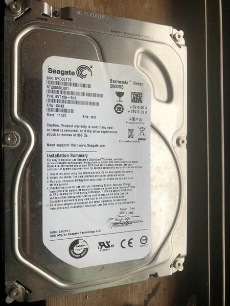 s-ata HDD シーゲート　2TB