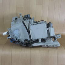 1-2 GRS180/GRS182/GRS184クラウン アスリート後期 純正HIDヘッドライト左 STANLEY P2598_画像5