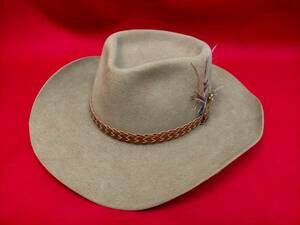 AKUBRAa Koo blakau Boy hat feather attaching Australia made size 58 /