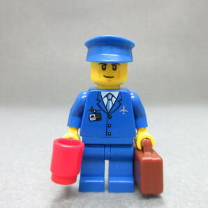 LEGO★88 正規品 街の人 機長 パイロット ミニフィグ 同梱可能 レゴ シティ タウン 飛行機 エアポート 空港 旅客機 ジェット カーゴの画像1