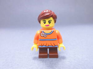 LEGO★351 正規品 街の人 女の子 ミニフィグ 同梱可能 レゴ シティ タウン 働く人 男 女 子供 会社員 