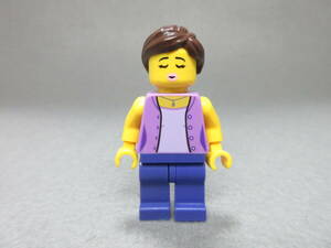 LEGO★427 正規品 街の人 女性 女の人 ミニフィグ 同梱可能 レゴ シティ タウン 働く人 男 女 子供 会社員 