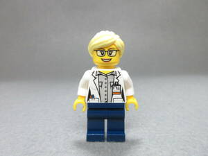 LEGO★158 正規品 街の人 女性 女の人 ミニフィグ 同梱可能 レゴ シティ タウン 働く人 男 女 子供 会社員 研究 実験 ラボ