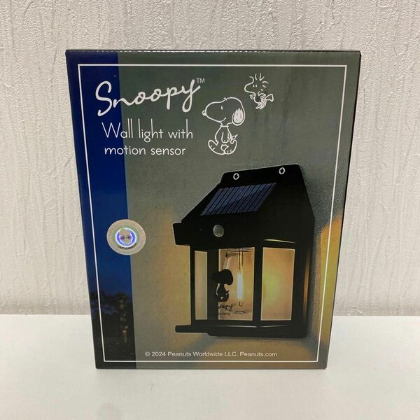 SNOOPY Wall light with motion sensor 人感センサー付きウォールライト