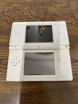 任天堂 Nintendo ニンテンドーDS Lite 充電器 4点まとめ　通電確認済み　一点液晶割れ　現状品_画像4