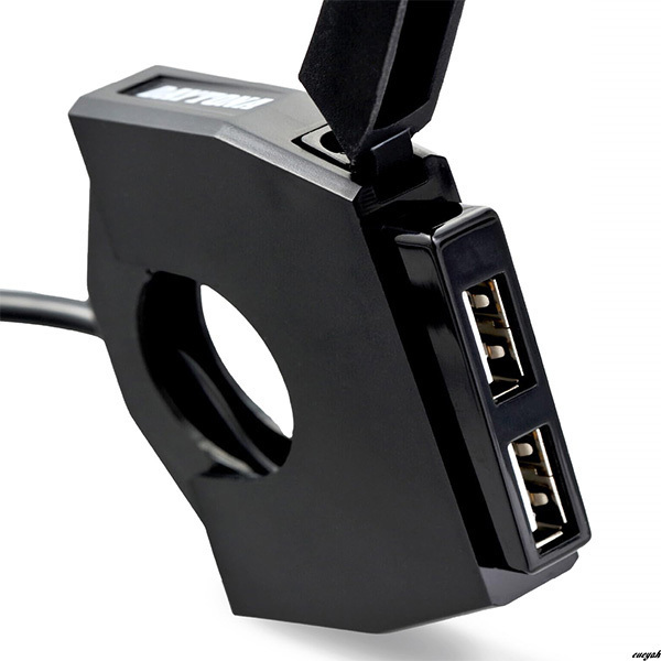 【急速充電可能 バイク用USB電源】 5V/4.8A 2ポート 最大24A スレンダー設計 取付幅13.5mm USB-A