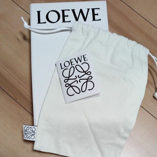 LOEWE　ロエベ　箱　