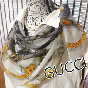 ■GUCCIグッチ■グレー系シフォンシルク大判スカーフ■GUCCIベルト柄 ショール紫外線