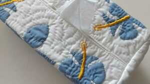 C. Hawaiian quilt tissue cover new goods hibiscus white * blue 