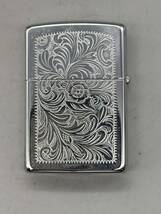 Y05046　　ZIPPO ベネチアン アラベスク 唐草模様 オイルライター 火花有り 現状品_画像5