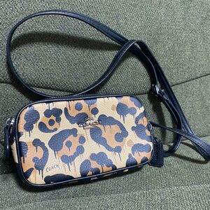 【COACH 】コーチ　クロスボディ　ミニ　ショルダーバッグ　ヒョウ　レオパード