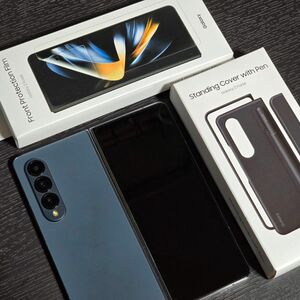 Galaxy Z Fold 4 12GB/256GB 純正ケース、フィルム付