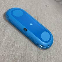 PlayStation Vita Wi-Fiモデル(PCH-2000)_画像6