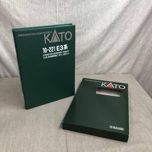 現状品 KATO プラスチック Nゲージ E3系 秋田新幹線「こまち」6両セット 10-221 鉄道模型 電車 