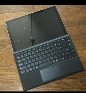 Microsoft Surface Pro　(第5世代)　 Model:1796 メモリ4GB SSD128GB