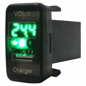 【トヨタB】 クルーガー ACU/MCU20系 LED発光：グリーン 電圧計表示 USBポート 充電 12V 2.1A 増設 パネル USBスイッチホールカバー