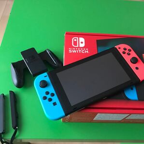 Nintendo Switch 本体