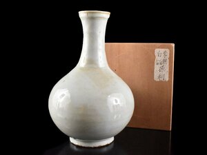 【雲】某有名コレクター買取品 韓国 李朝白磁徳利 高さ25.5cm 箱付 古美術品(中国朝鮮美術花瓶旧家蔵出)CA9977 UTUkjh CTLkjh