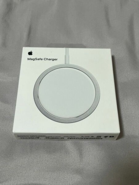 Apple純正 MagSafe 充電器MHXH3AMIA