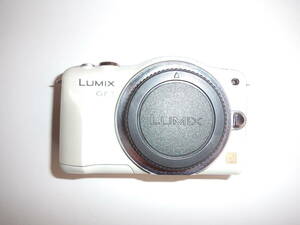 Lumix GF3