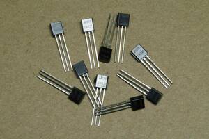 2SA1015-GR PNP транзистор ( hFE проверка :325~365 степень ) 10 шт труба -12G