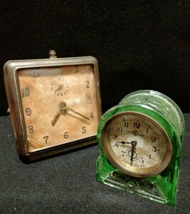 精工舎とカナダ製の置時計２点セット