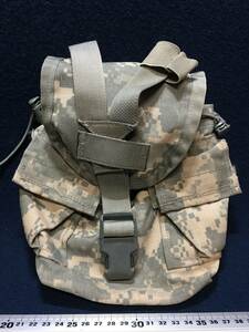 中古扱い 米軍放出品 アメリカ米軍物 迷彩柄 キャンティーン ポーチ鞄 水筒袋 小物布袋 EAGLE II-CAMTEEN ARMY ポーチ キャンティーン 珍品