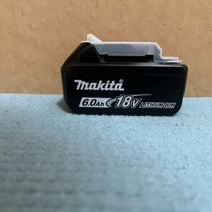 マキタ Makita 純正 1個 Li-ion バッテリー BL1860B 6.0Ah 18V マキタバッテリーマキタインパクトドライバー 動作品 美品. の画像2