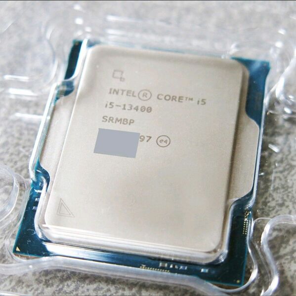 Intel Core i5-13400 グラフィックス内蔵