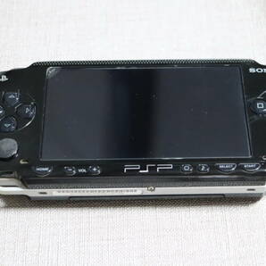中古 SONY ソニー PSP プレイステーション ポータブル PSP-1000 黒 動作確認済 ソフトのおまけ付の画像2