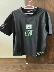 Acne studious first kiss tシャツ　ブラック　黒　Lサイズ