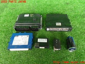 2UPJ-99666110]レクサス・CT200h(ZWA10)エンジンコンピューター (セット) 中古