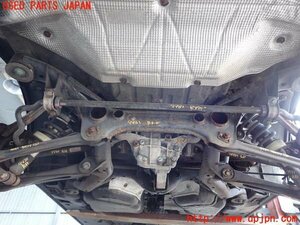 2UPJ-99815295]VW トゥアレグ(7LBMVS)リアメンバー 中古