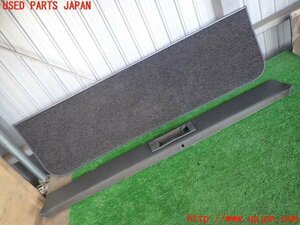 2UPJ-98861578]ランクル80系(HDJ81V)バックドア内張り 中古