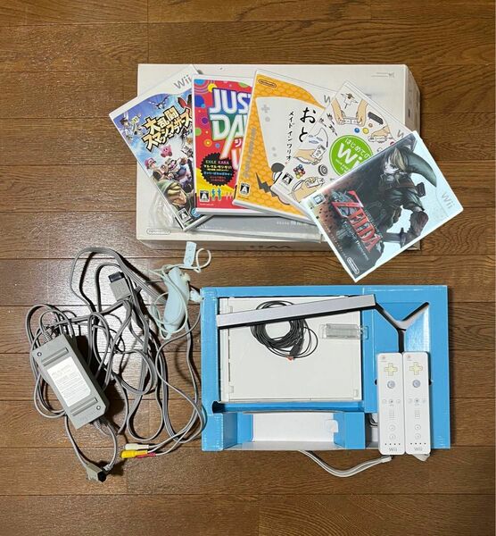 Wii 本体セット 【すぐに遊べます】　ソフト付き