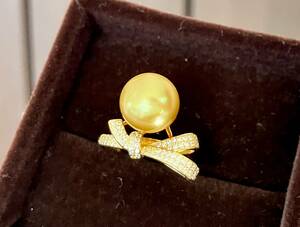 高品質南洋白蝶真珠ゴールデン　可愛いリボンモチイフリング