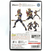 【中古】S.H.Figuarts(真骨彫製法) 仮面ライダーアギト トリニティフォーム[240069144102]_画像2