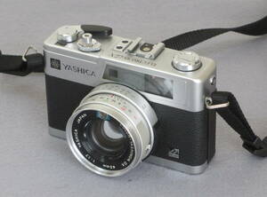 【返品不可・中古】銀塩フィルムカメラ『ヤシカ　YASHICA ELECTRO 35GX』
