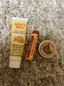 BURT'S BEES ハンドクリーム　リップクリーム