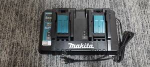 マキタ 純正　2口急速充電器 DC18RD