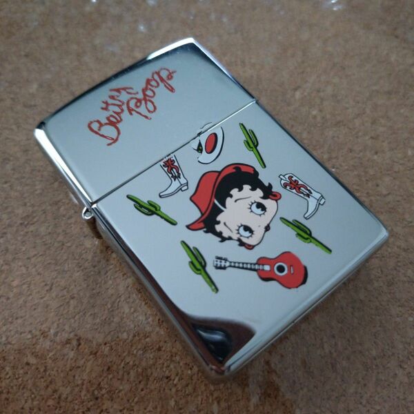 ベティちゃん Zippo