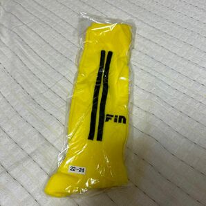 FINTAの黄色 サッカーソックス