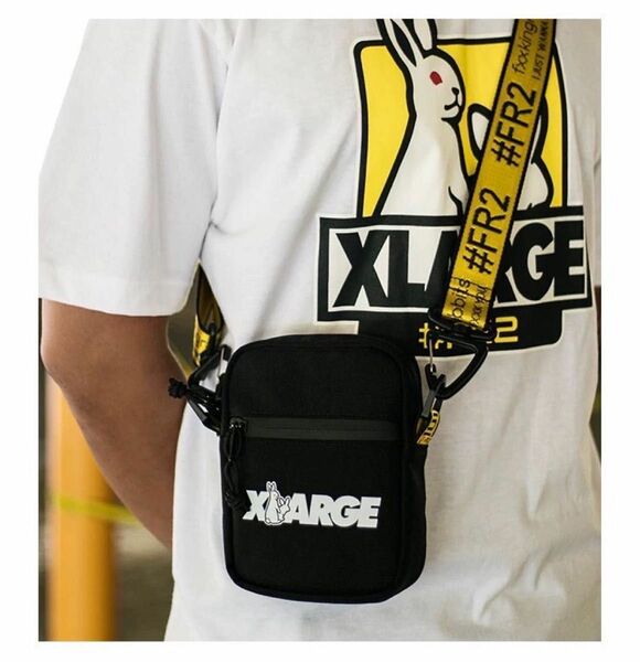 X-LARGE FR2 ミニショルダーバッグ　ミニバッグ　肩掛け　ブラック