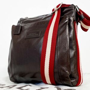 美品 BALLY バリー ショルダーバッグ サコッシュ レザー ボディ メンズ ビジネス トレインスポッティング トレスポ 斜め掛け レザー