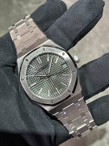 AUDEMARS PIGUET( Audemars Piguet ) Royal дуб [2024 год 3 месяц печать ][ б/у прекрасный товар ][15510ST.OO.1320ST.09]