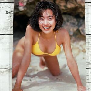 [ high quality laminate processing ][ Satou Tamao ] FRIDAY 2000 year magazine scraps 8P A4 film swimsuit bikini model performer woman super 